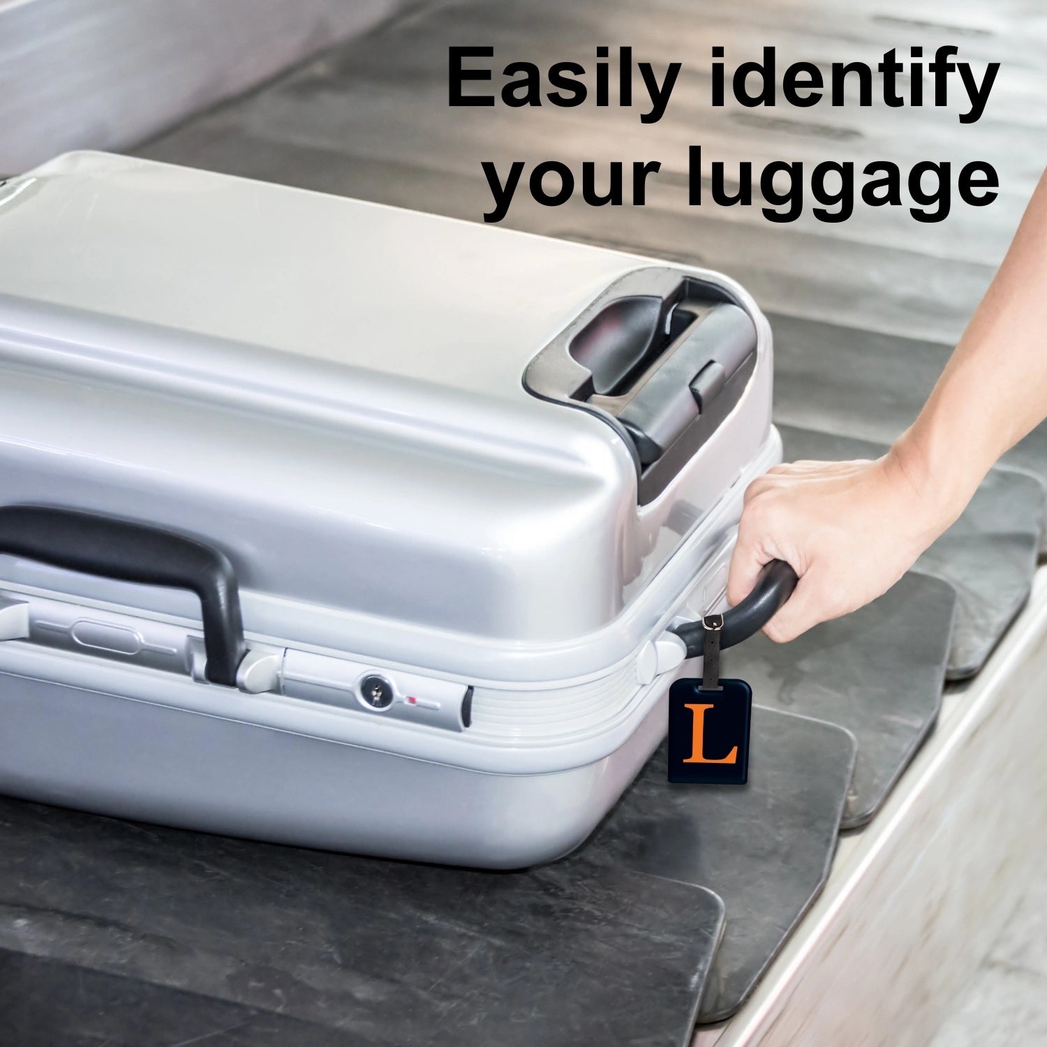 QR tag for bag with initial L
